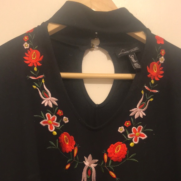 Black Body Suit with Embriodery - Picture 2 of 4